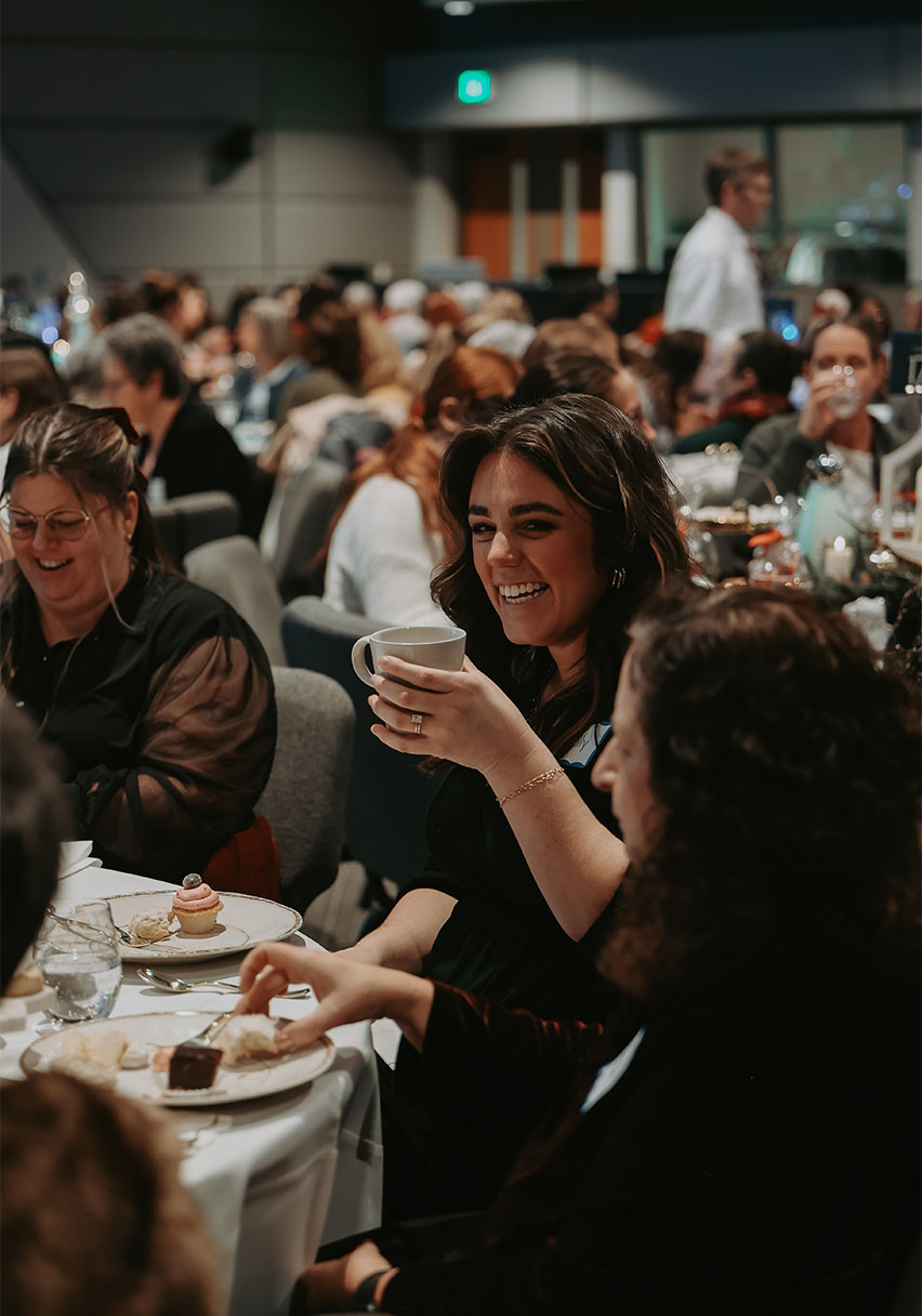Women gathering at Christmas Desserts — photo 3